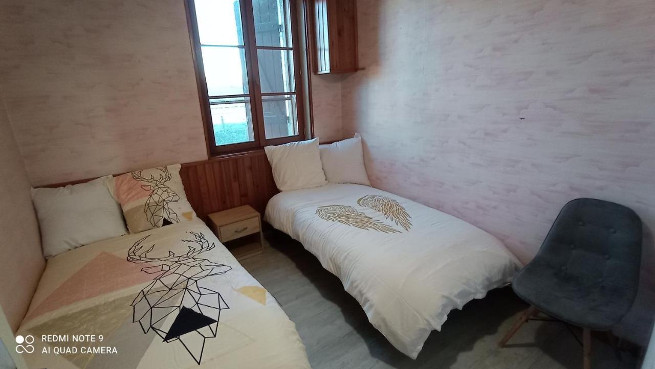 Maison De Ferme Au Calme Jusqu'A 10 Personnes Gannay-sur-Loire 外观 照片